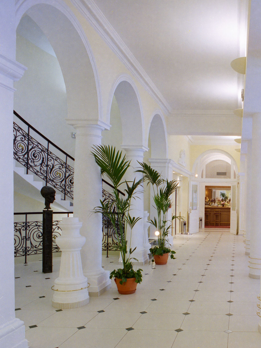 Century Old Town Prague Hotel po rekonstrukci pohled uvnitř